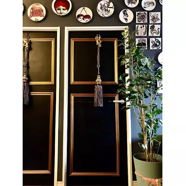 「お部屋の印象がガラリと変わる！きっとチャレンジしてみたくなるドアリメイクアイデア」の画像