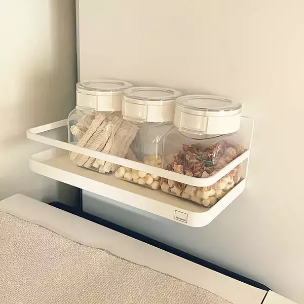 「スペースをむだにしないキッチンづくり♪山崎実業の冷蔵庫まわりで役立つアイテム6選」の画像