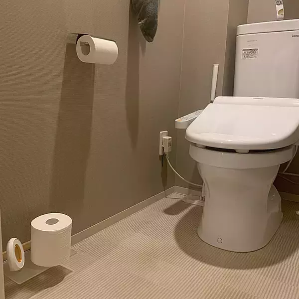 「いつでも清潔でキレイな状態を保てる♪トイレの床掃除のコツ」の画像