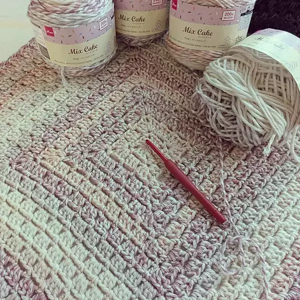 「バリエーションが豊富で選ぶのも楽しい☆ダイソーの毛糸を使ったハンドメイド作品集」の画像