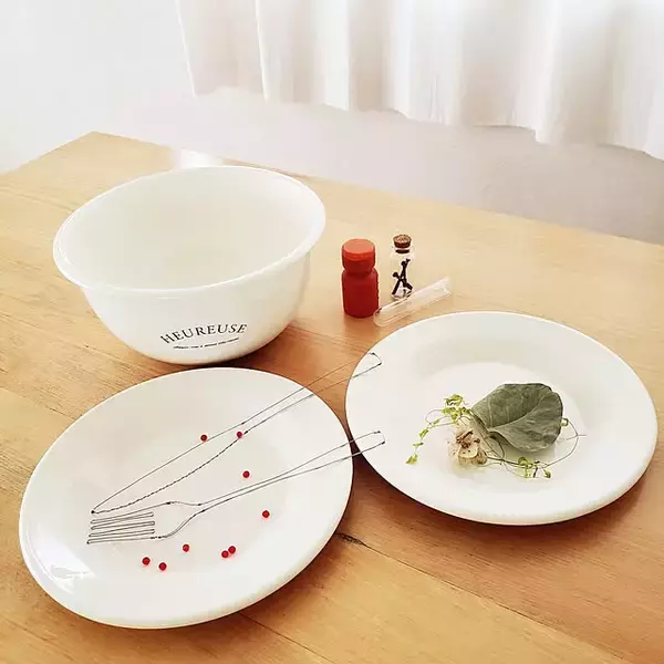 「【みんなが選んだ！】毎日の食卓にもおもてなしにも♪3COINSのテーブルウェア5選」の画像