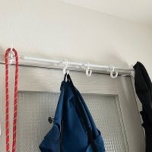 空間を幅広く使える♪収納やインテリアを整える鴨居フックの活用法をご紹介