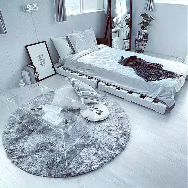 「「40m2。透明感と開放感が突き抜けた、モノトーン×無機質な明るいお部屋」 by ERIKAさん」の画像