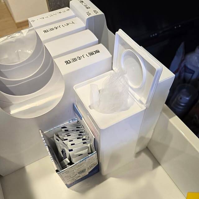 どこに置いてもすっきり♪暮らしにフィットするセリアのティッシュケース