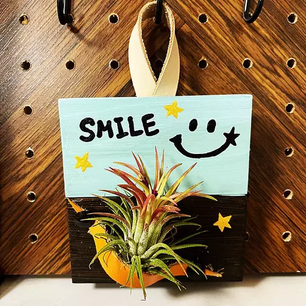 「DIYにぴったりのアイテム☆かまぼこ板の再利用アイデア」の画像