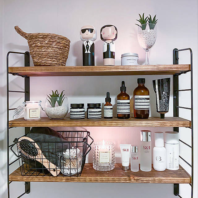 インテリア性と使い勝手を両立したい方に。参考にしたいスキンケア用品の収納アイデア集