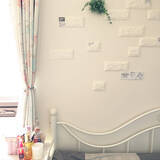 「もう悩まない！画鋲の穴を目立たなくするアイディア7選」の画像2