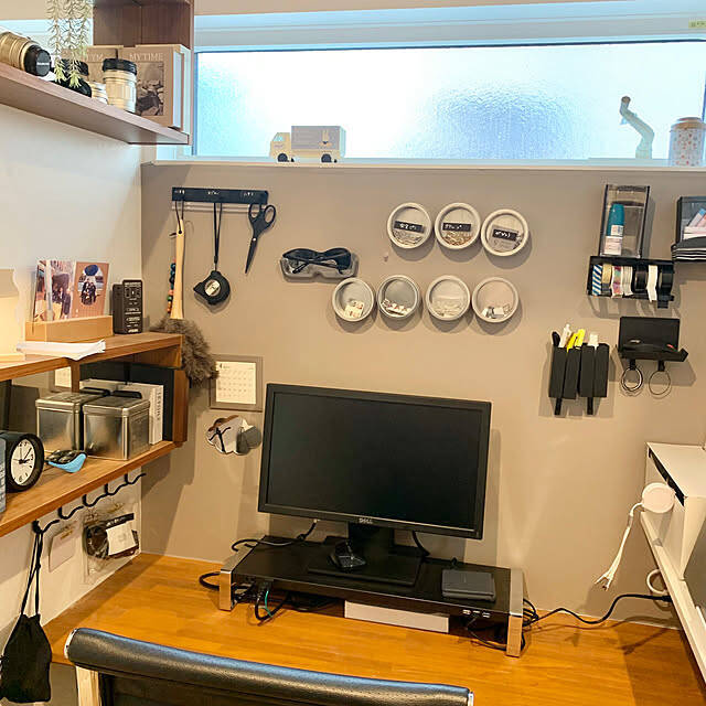 すっきりと使いやすい！壁面や整理整頓アイテムを使ったデスク収納の実例6選