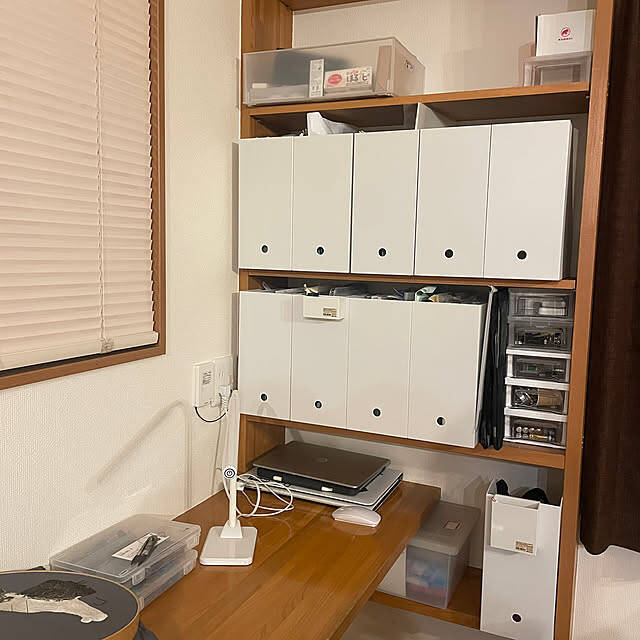 すっきりと使いやすい！壁面や整理整頓アイテムを使ったデスク収納の実例6選