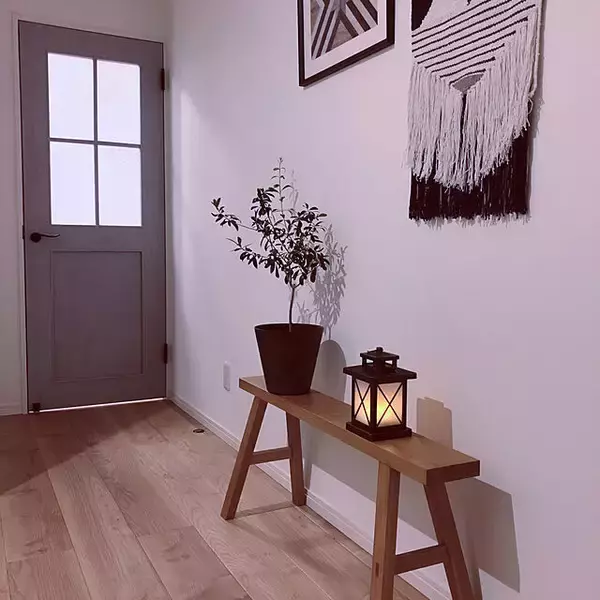 「どこに置いても役立つ優れもの♡無印良品のベンチのある暮らし」の画像