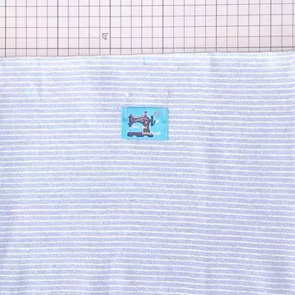 「「ランチョンマットをサッと縫うだけでできるミニバッグ」 by me-koさん」の画像