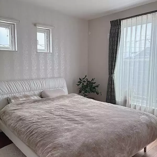 「ベッドリネンはニトリにおまかせ！快適な寝室作りに役立つアイテムをご紹介」の画像