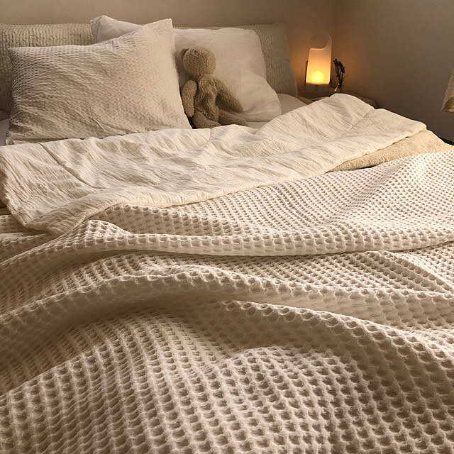 ベッドリネンはニトリにおまかせ！快適な寝室作りに役立つアイテムをご紹介