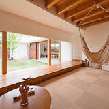 「子どもも大人も大満足！安全で快適に過ごせるリビング作りのコツ」の画像6