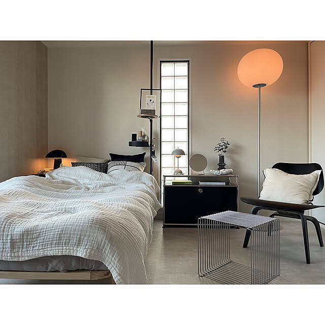 一本取り付けるだけで一気にお部屋が垢抜ける！DRAW A LINEのある風景