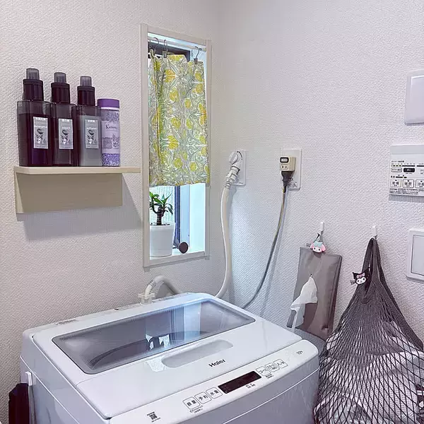 「収納もディスプレイも欲しかったが叶う！ニトリのウォールシェルフ活用アイディア」の画像