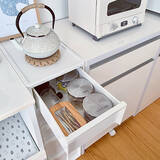 「隠したい派も見せたい派も注目。ティータイムがもっと好きになるお茶セットの置き方アイデア」の画像3