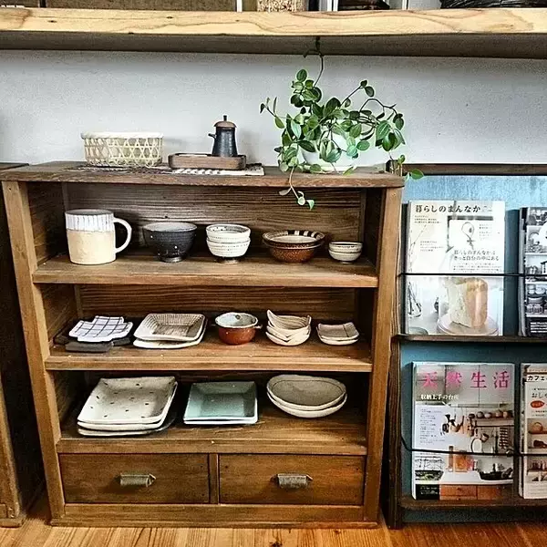 「自分好みのインテリア作りに挑戦！ダイニングのDIY実例集」の画像