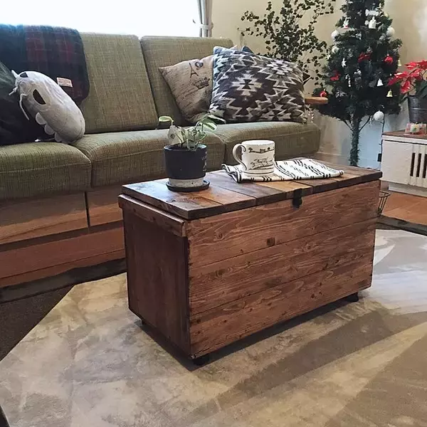 「アンティークな風合いが魅力♡りんご箱で楽しむインテリア実例集」の画像