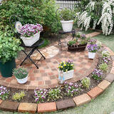 「お庭ではもちろん室内でも活用できる！ナチュラル感が魅力のレンガDIY」の画像1