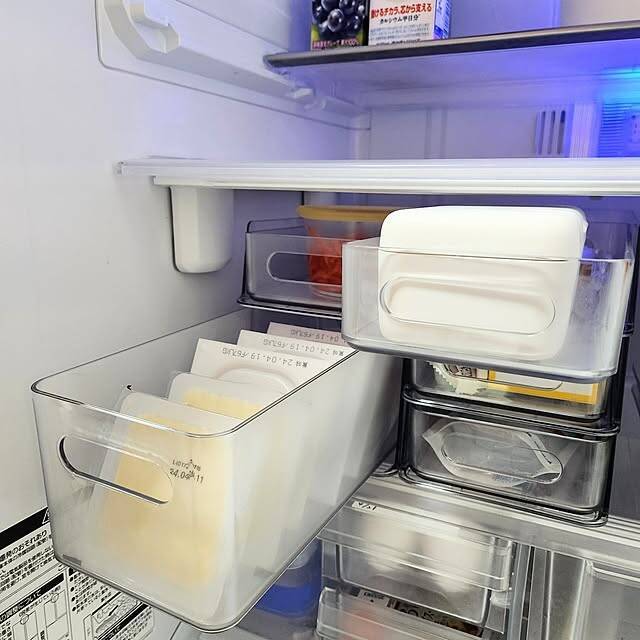 ひと目で食材の位置がわかる♪ごちゃつきを防ぐニトリの冷蔵庫収納