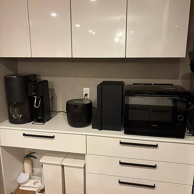 暮らしを彩る山崎実業の生活実用品！モダンでスタイリッシュなtowerのブレッドケース