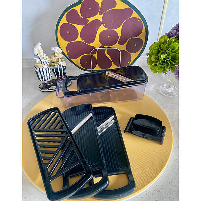 【みんなが選んだ！】包丁いらずで千切りが劇的に楽になる！野菜スライサー4選