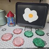 「食卓もインテリアも楽しめる♡IKEAのトレイで広がる暮らしのアイデア」の画像7