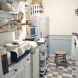 「ほっとひといきつく時間を作る☆キッチンにあるといいスツール」の画像1