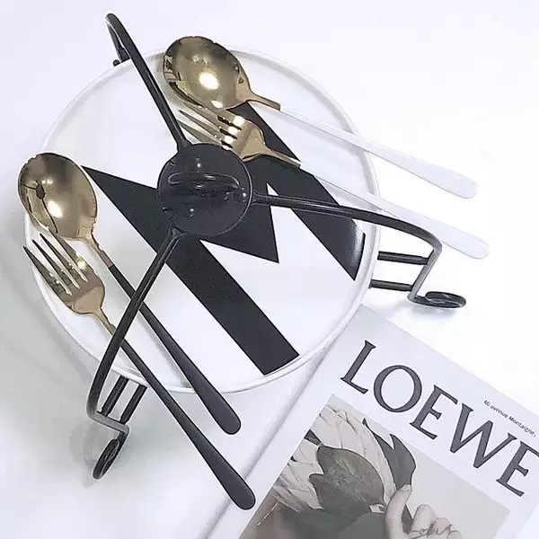 「ワンランクアップも叶う♪テーブルコーデに◎なダイソーアイテムをご紹介」の画像