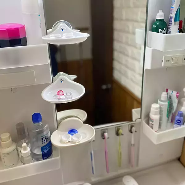 「すっきりと使いやすい空間づくり♪セリアのアイテムを使った洗面台収納のアイデア6選」の画像