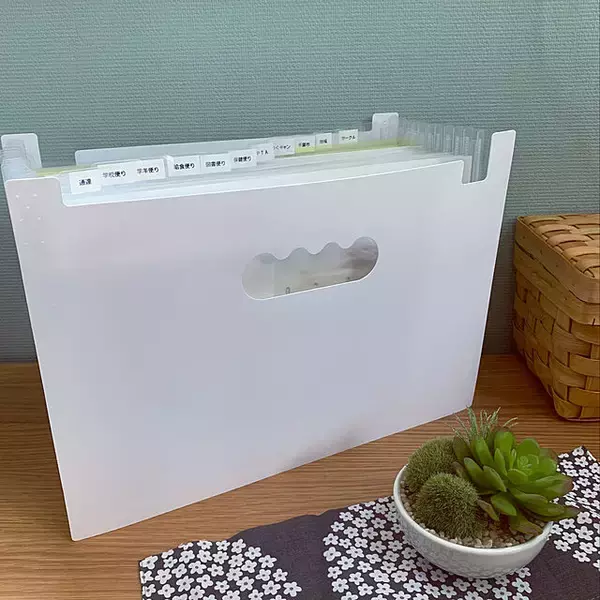 必要なときにすぐ確認できる！学校や園の「おたより&書類」収納アイデア