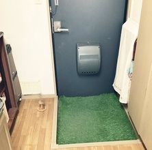 「玄関の傘をスッキリ隠す、目隠しカーテン付きハンガー」 by milkさん