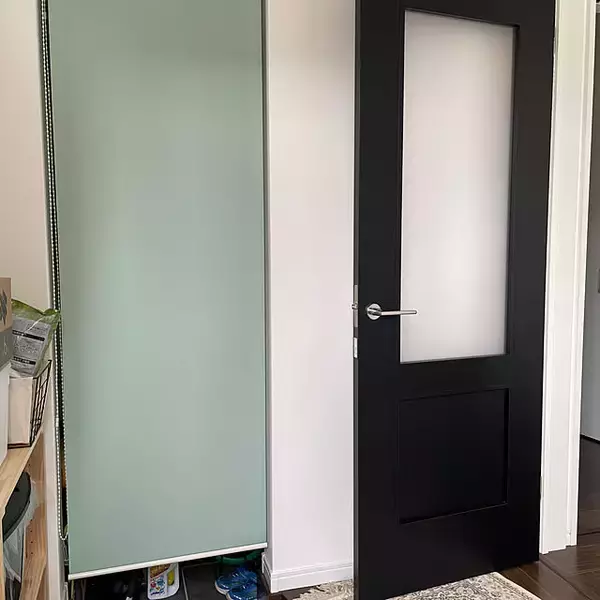 「いろんな使い方で暮らしやすさアップ！ロールカーテンの便利でかしこい活用法6選」の画像