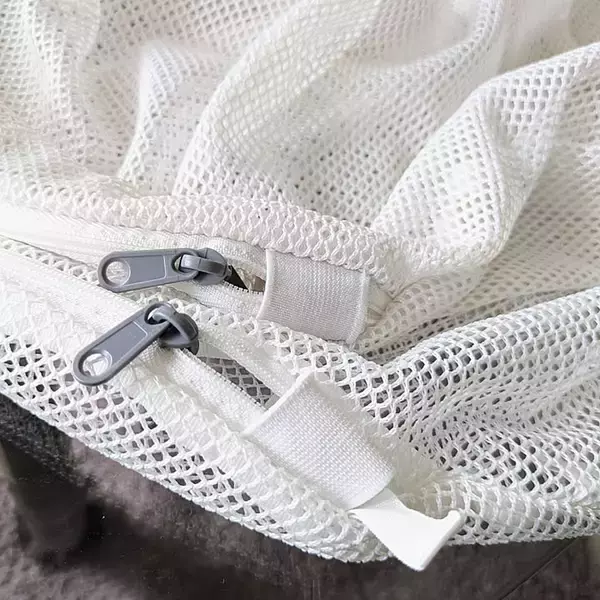 「【高コスパアイテム】丈夫で長く使える、無印良品の両面使える洗濯ネット by mi-saさん」の画像