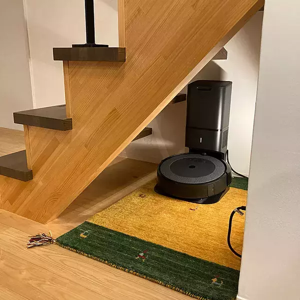 「うちの子はここに決まり☆ロボット掃除機の充電スペースアイディア10選」の画像