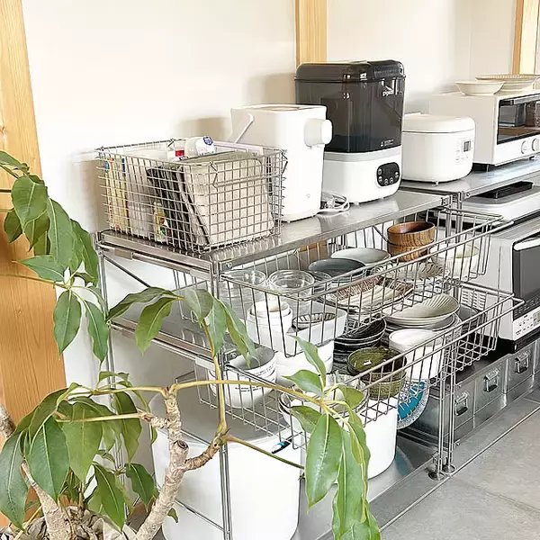 リビングからキッチン、子ども部屋まで！無印良品「ステンレスワイヤーシェルフ」収納実例