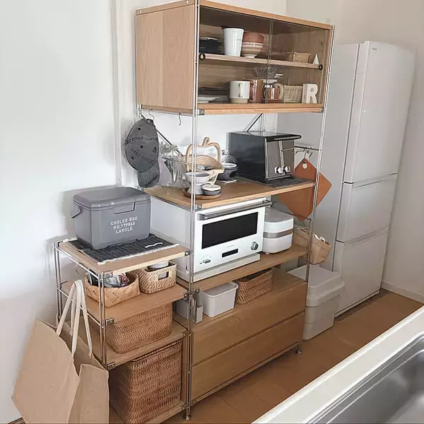 「リビングからキッチン、子ども部屋まで！無印良品「ステンレスワイヤーシェルフ」収納実例」の画像