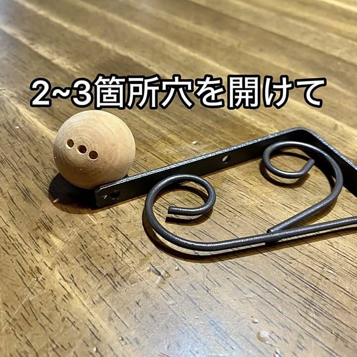 「アレンジも楽しめる、アイアンブラケット製カーテンホルダー」 by maroさん