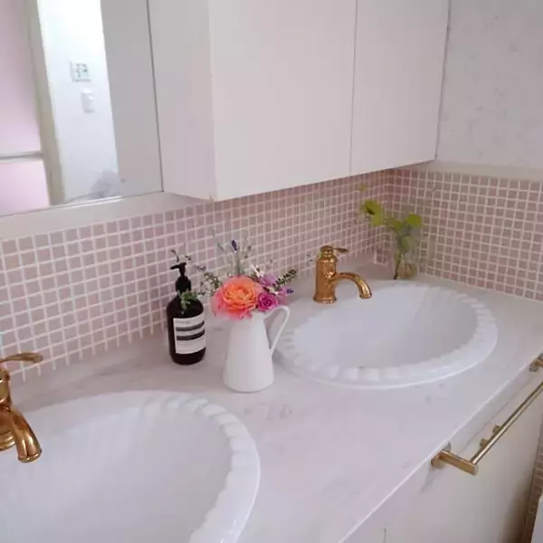 「わたしらしいディスプレイを楽しむ♡選ぶのも楽しいIKEAの雑貨カタログ」の画像