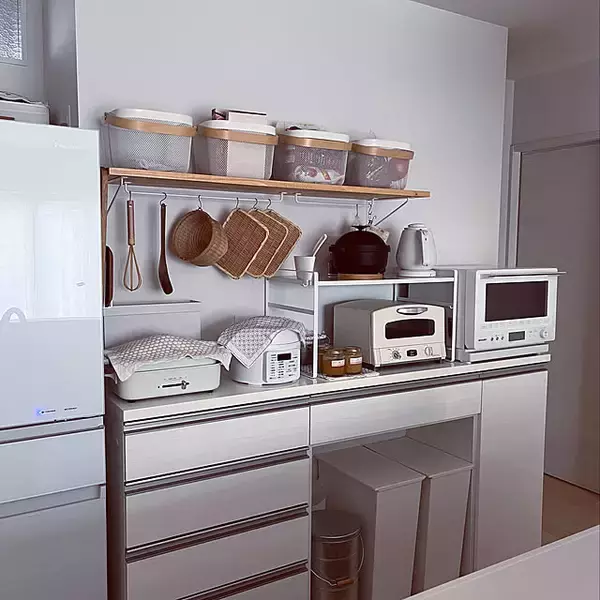 「ざっくり入れてもサマになる！IKEAのリーサトルプ収納実例」の画像