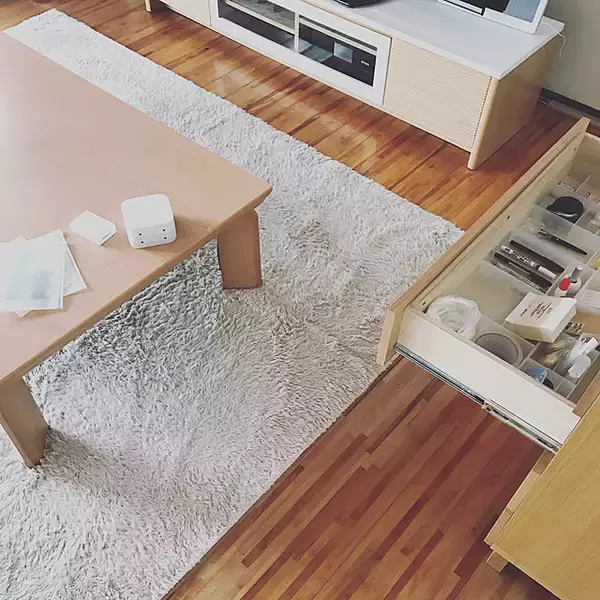 「散らからない家の工夫 自然と戻せる収納アイデア」の画像