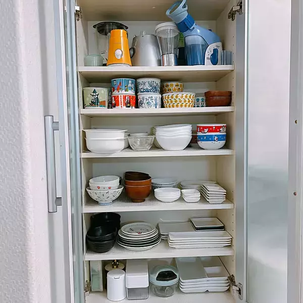 「我が家にぴったりの方法見つけた♪収納上手になれる食器の収納アイデア10選」の画像