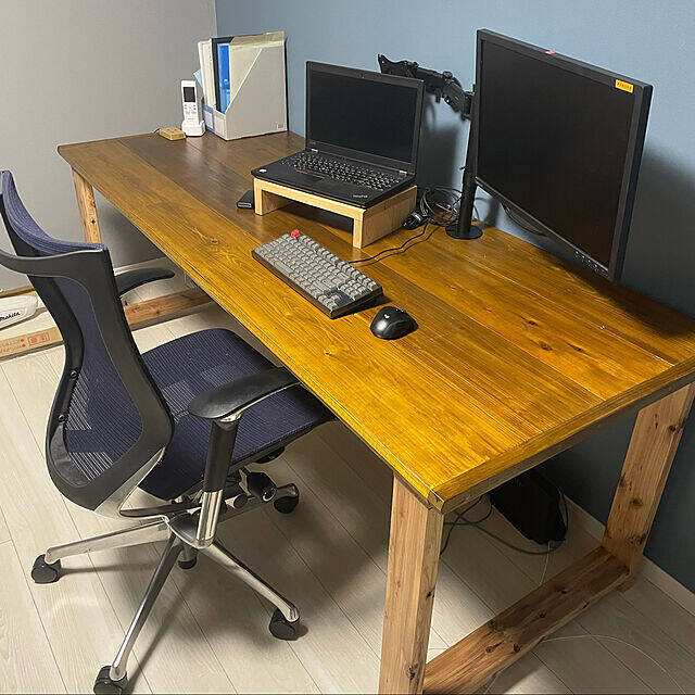 作業もぐっとはかどりそう♡チャレンジしてみたいデスクのDIY実例