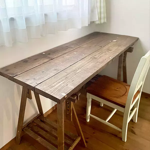 「作業もぐっとはかどりそう♡チャレンジしてみたいデスクのDIY実例」の画像