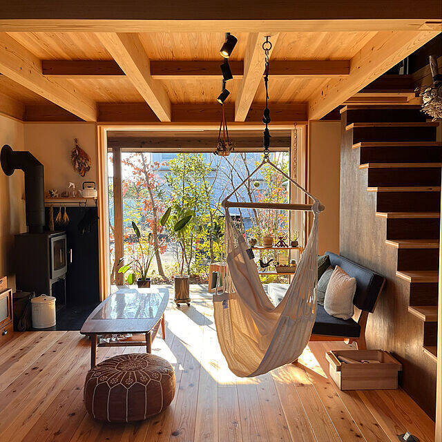 リラックスできるくつろぎ空間！LA SIESTAのハンモックがある暮らし