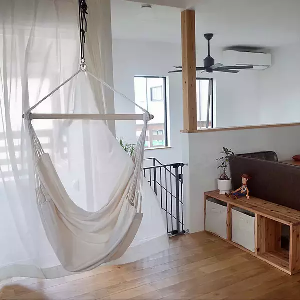 「リラックスできるくつろぎ空間！LA SIESTAのハンモックがある暮らし」の画像