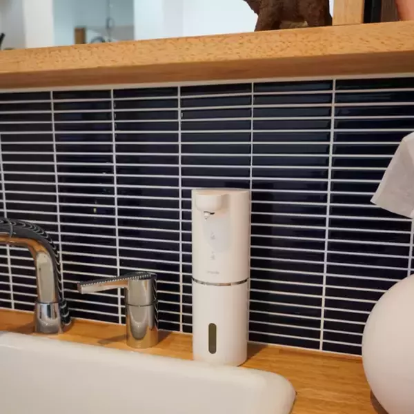 「「充電式で長く使える、非接触式ソープディスペンサー（泡洗剤）」 by sugar111さん」の画像