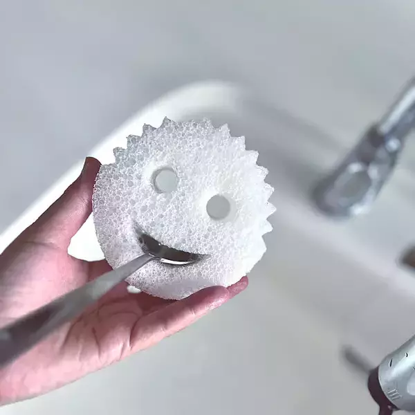 「シンプル派もデザイン重視派も注目！家事モチベが上がりそうなキッチンスポンジ6選」の画像