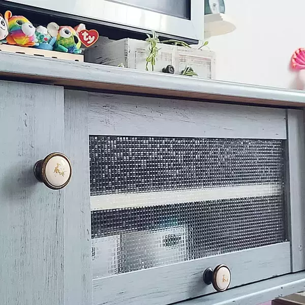 「セリアのプチプラグッズを使って楽しむ。リビングインテリアをDIY」の画像